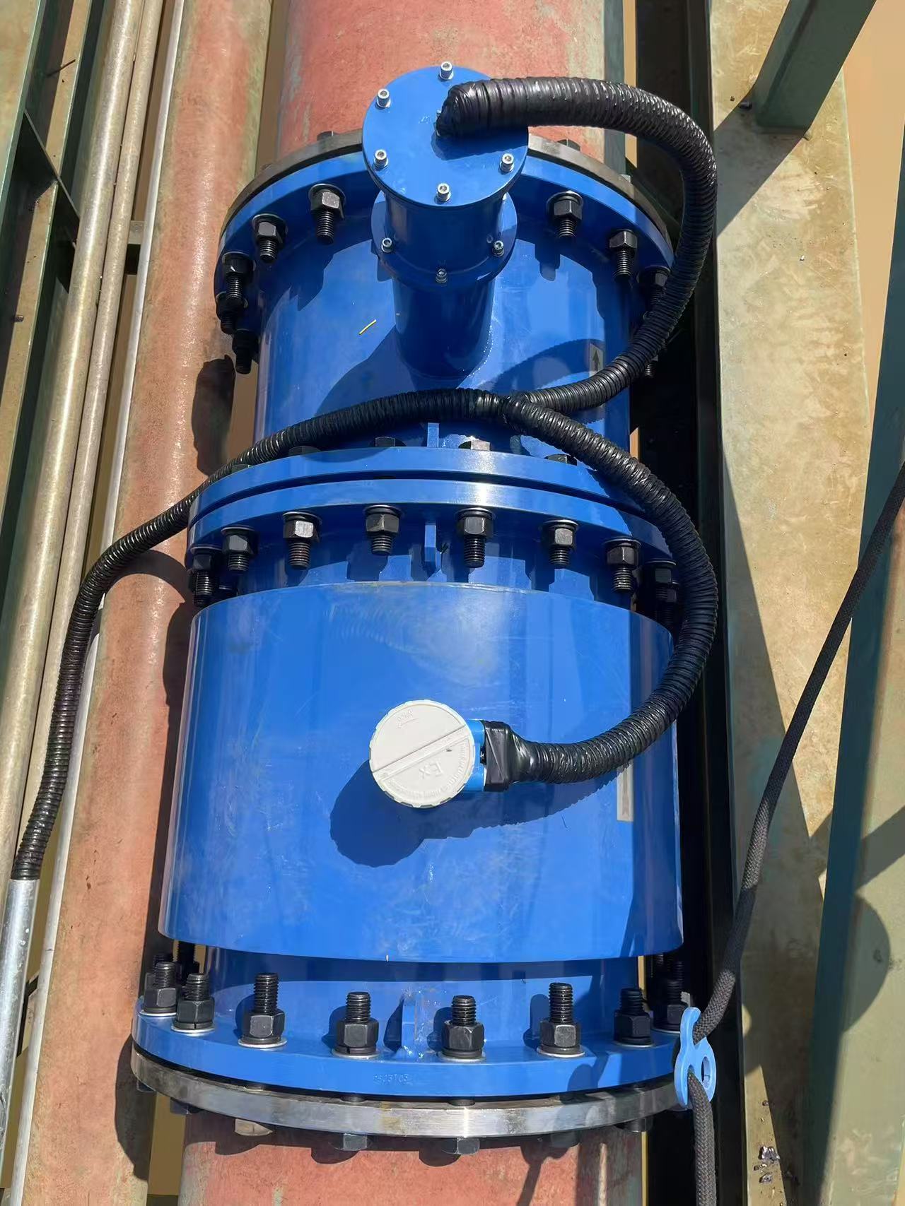 廣西南寧某現場DN500非滿管流量計測泥漿